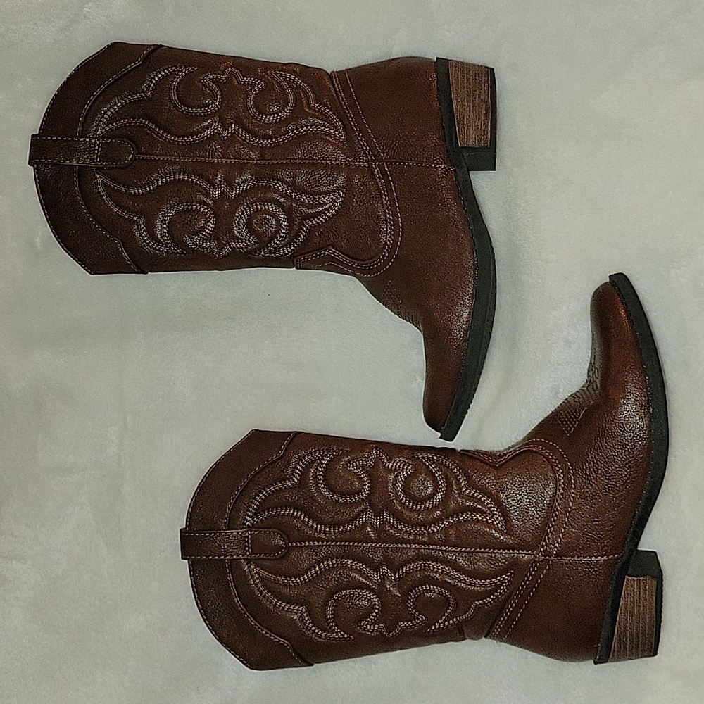 Cat & Jack cowboy boots sz 1